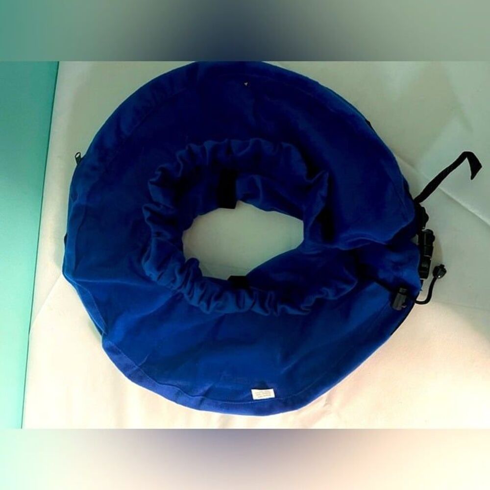 XL blue pet recovery inflatable collar‎